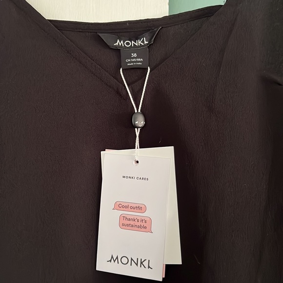 Monki Black Shift Dress - Picture 3 of 6